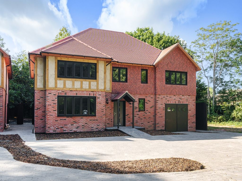 4 bed detached house for sale in Court Road, Orpington BR6, £1,400,000