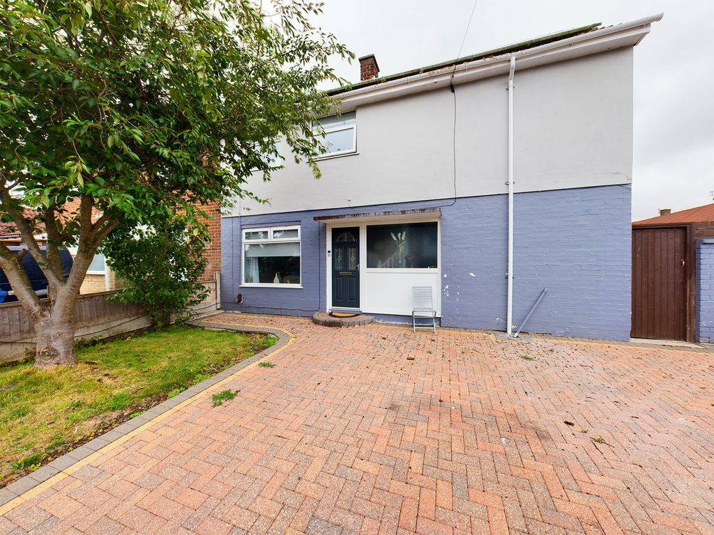 4 bed semidetached house for sale in Lonsdale Road, Halewood