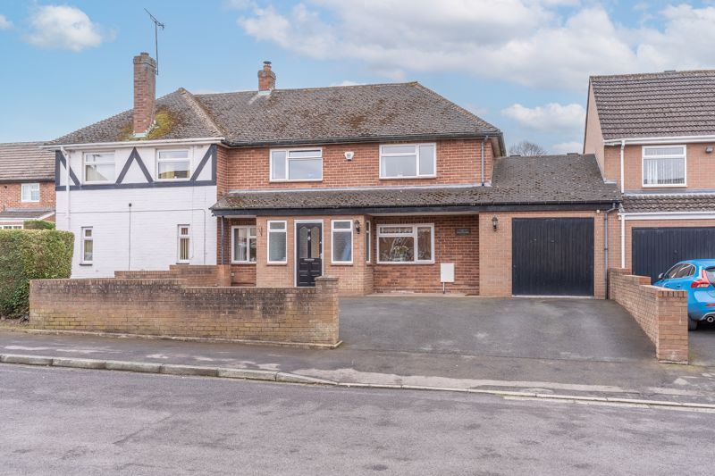 3 bed semidetached house for sale in Mount Gilbert, Arleston, Telford