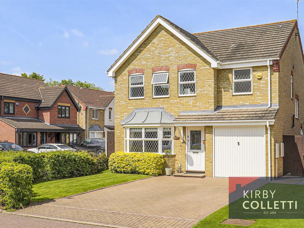 4 bed detached house for sale in Sword Close, Broxbourne EN10, £860,000 ...