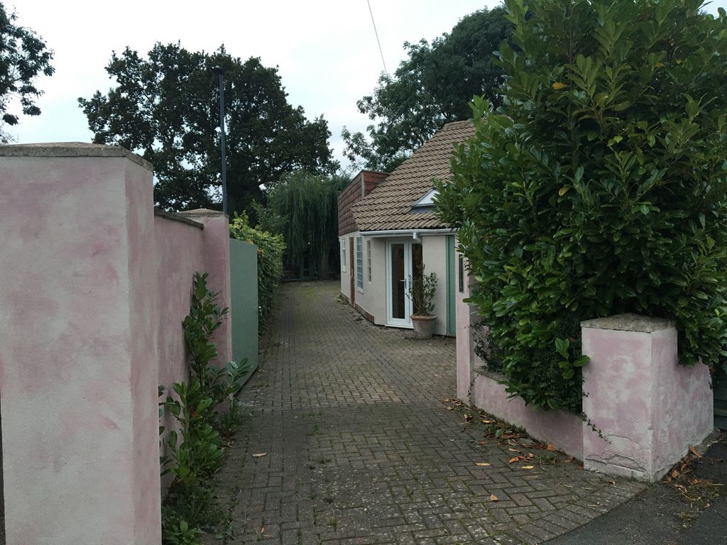 6 bed bungalow for sale in Vicarage Road, Mickleover, Derby DE3 Zoopla