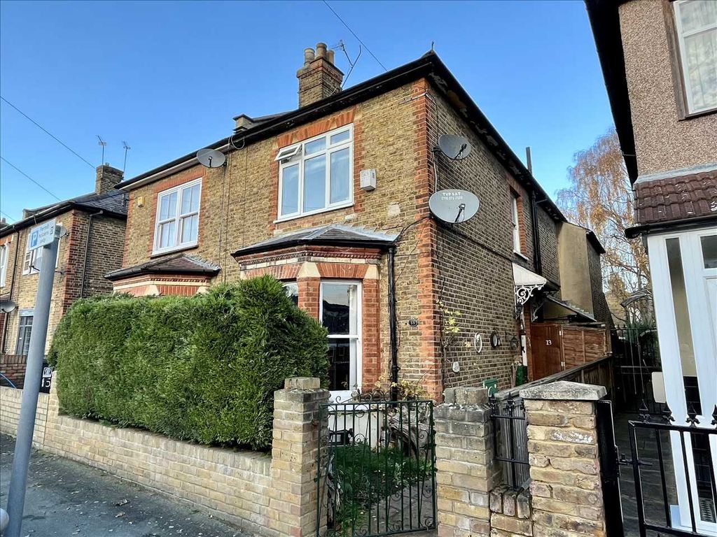 Essex Road Watford WD17  