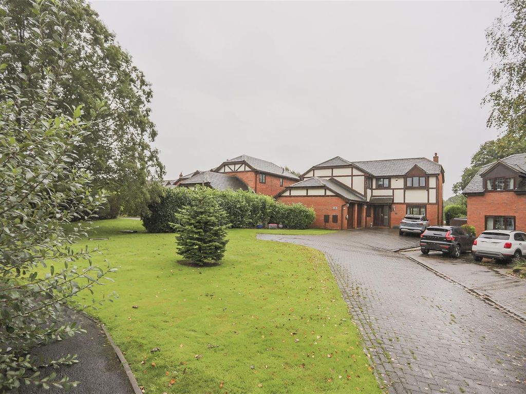 5 bed detached house for sale in The Croft, Euxton, Chorley PR7, £