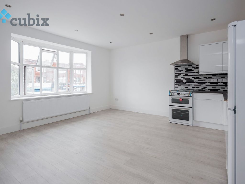 2 bed flat to rent in London Road, Cheam, Sutton SM3 Zoopla