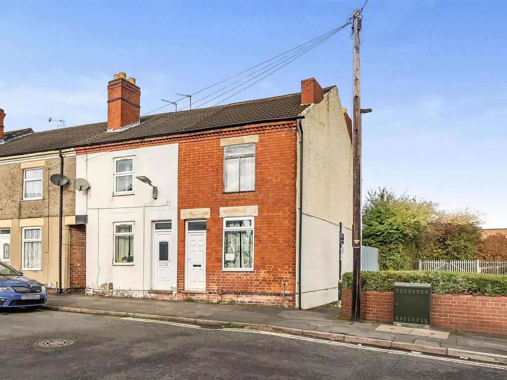 3 bed end terrace house for sale in Margaret Street, Coalville LE67