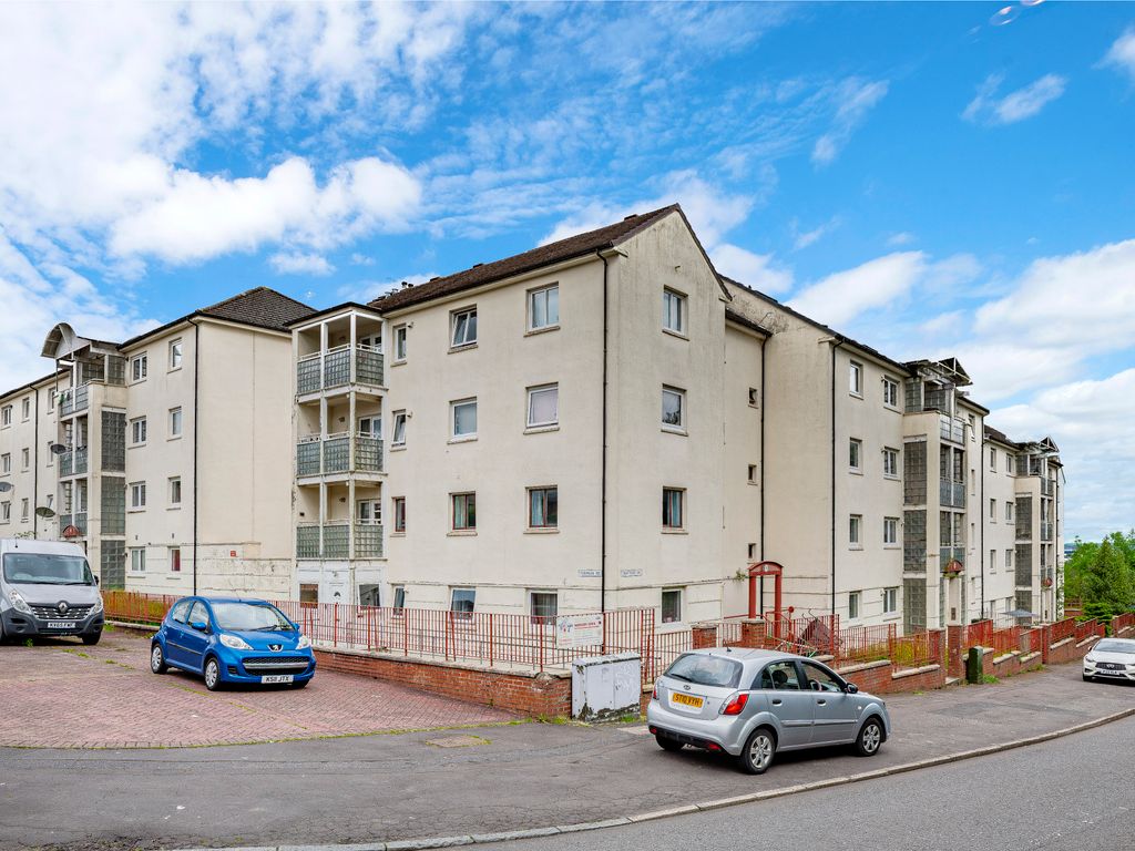 3 bed flat for sale in Croftfoot Drive, Rutherglen, Glasgow G45, £