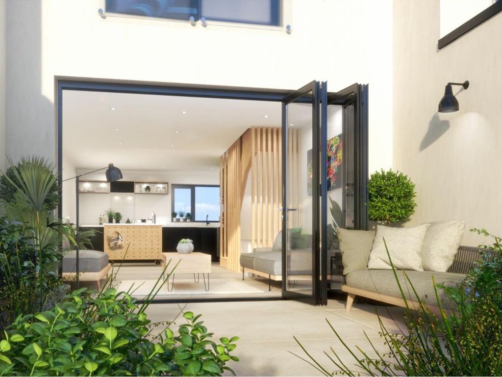 3 bed mews house for sale in Whitehall Road, Redfield, Bristol BS5 Zoopla