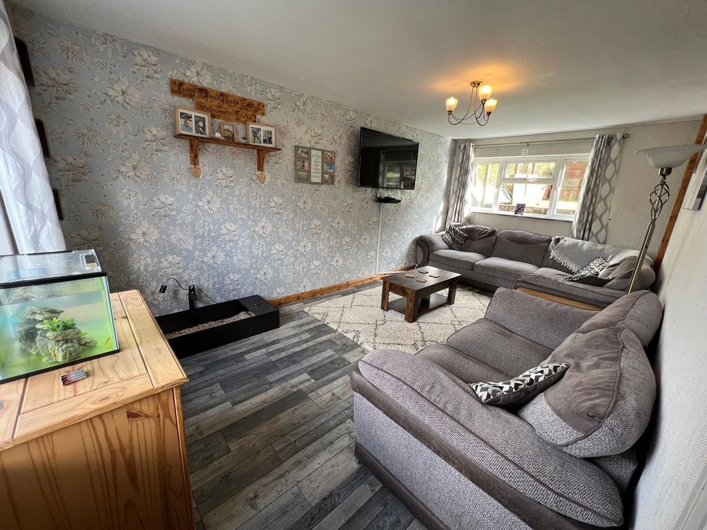 3 bed end terrace house for sale in Buckley Road Trealaw , Tonypandy