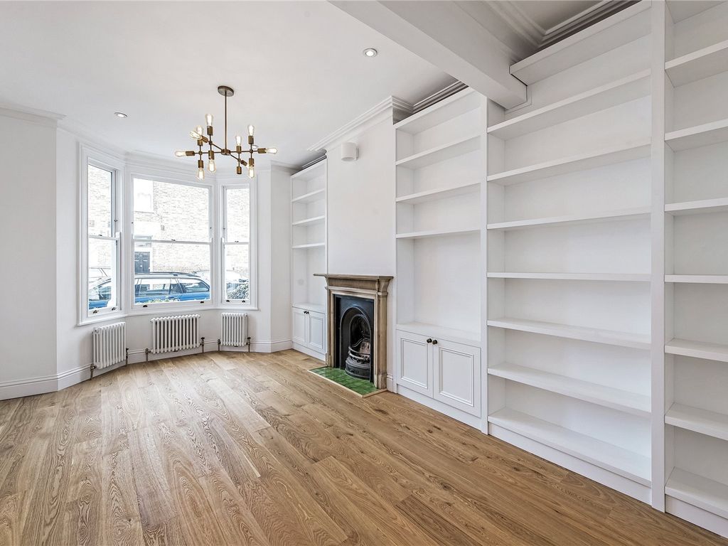 4 bed terraced house to rent in Pursers Cross Road, Parsons Green