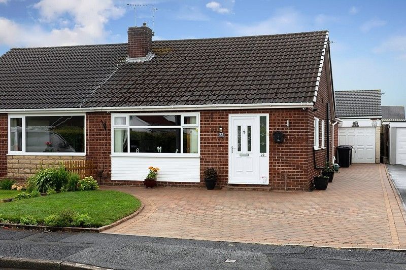2 bed semidetached bungalow for sale in Masefield Avenue, Padiham
