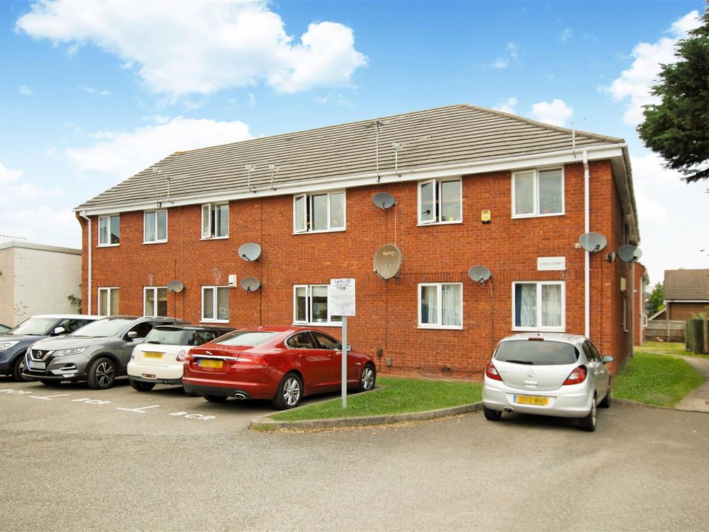 1 bed flat for sale in Lundy Court, Bower Way, Cippenham SL1 Zoopla