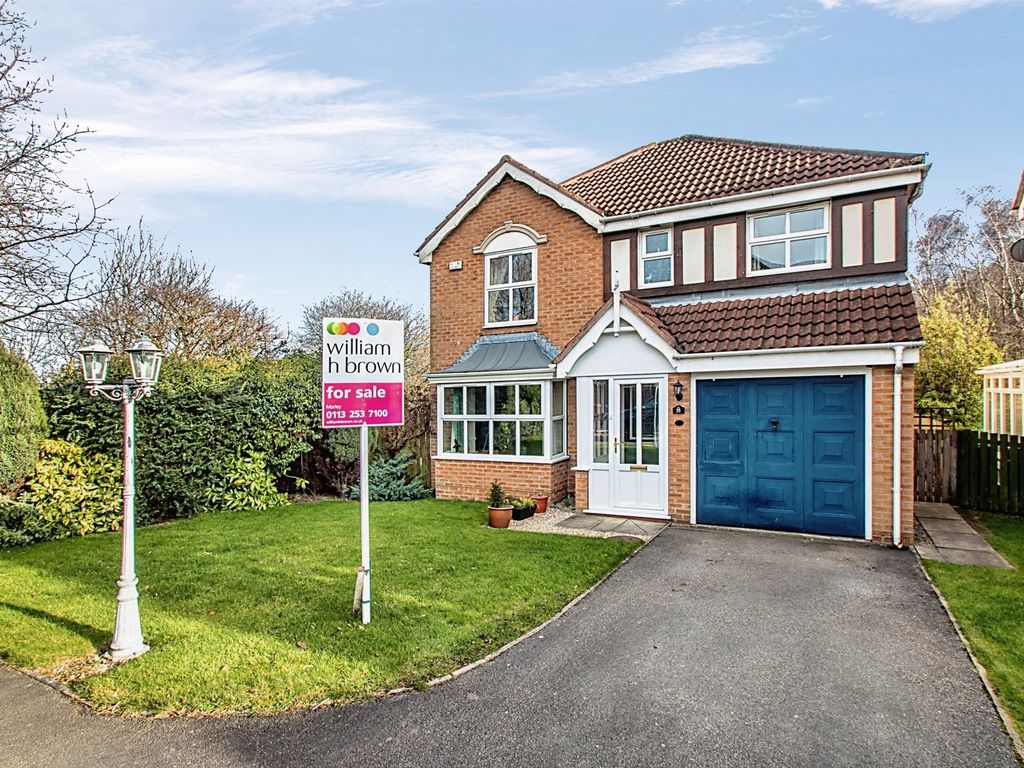 4 bed detached house for sale in Bidder Drive, East Ardsley, Wakefield