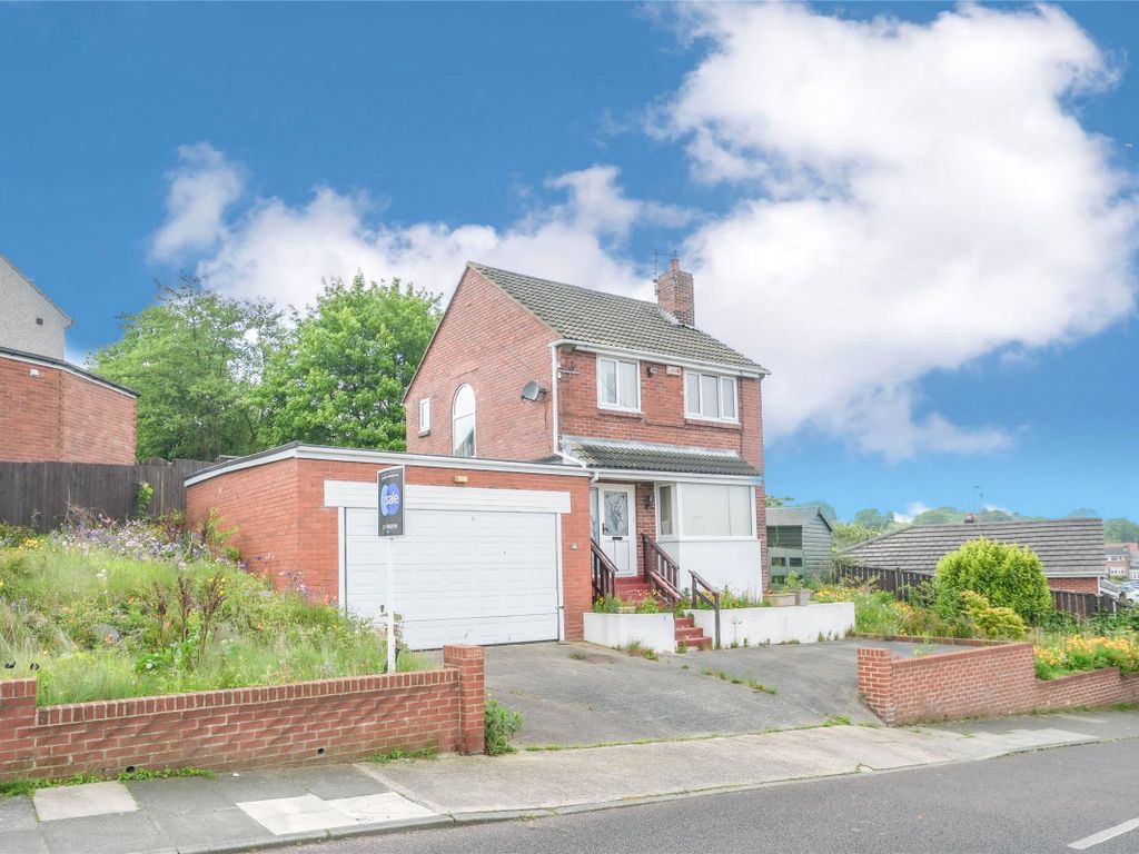 3 bed detached house for sale in Hillside, Dunston, Gateshead, Tyne And