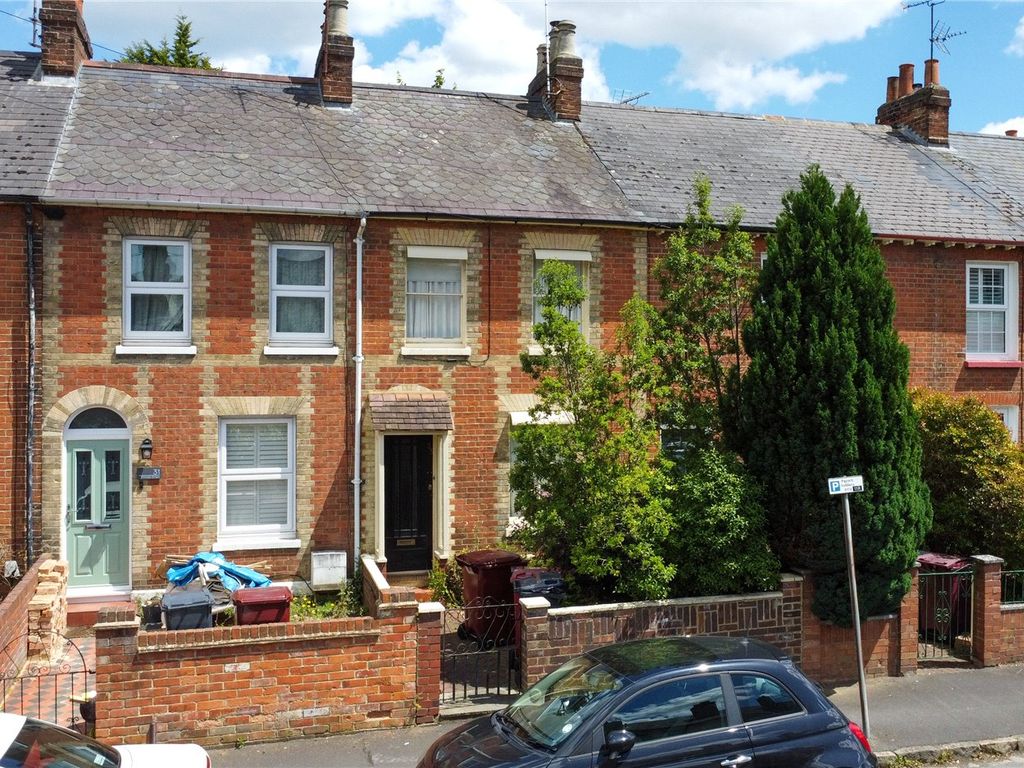 2 bed terraced house for sale in Princes Street, Reading, Berkshire RG1
