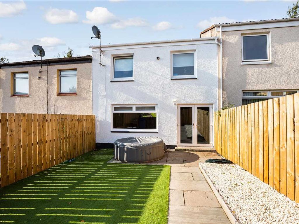 3 bed terraced house for sale in Laurel Drive, Greenhills, East