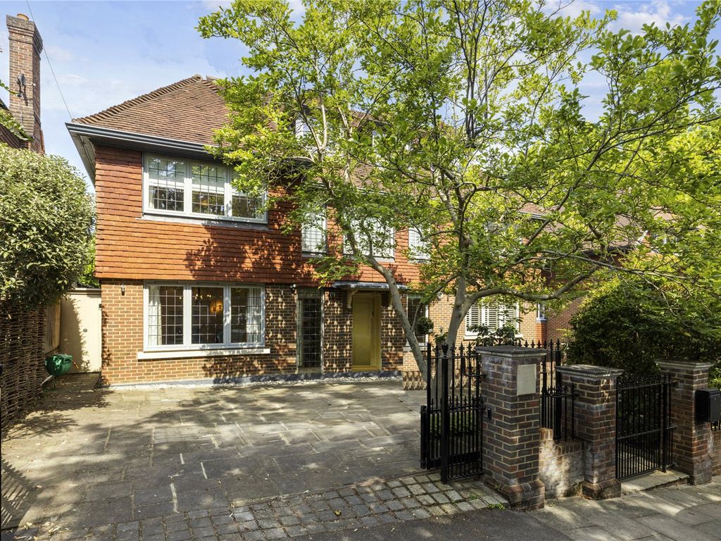 St Aubyn's Avenue, Wimbledon, London SW19  