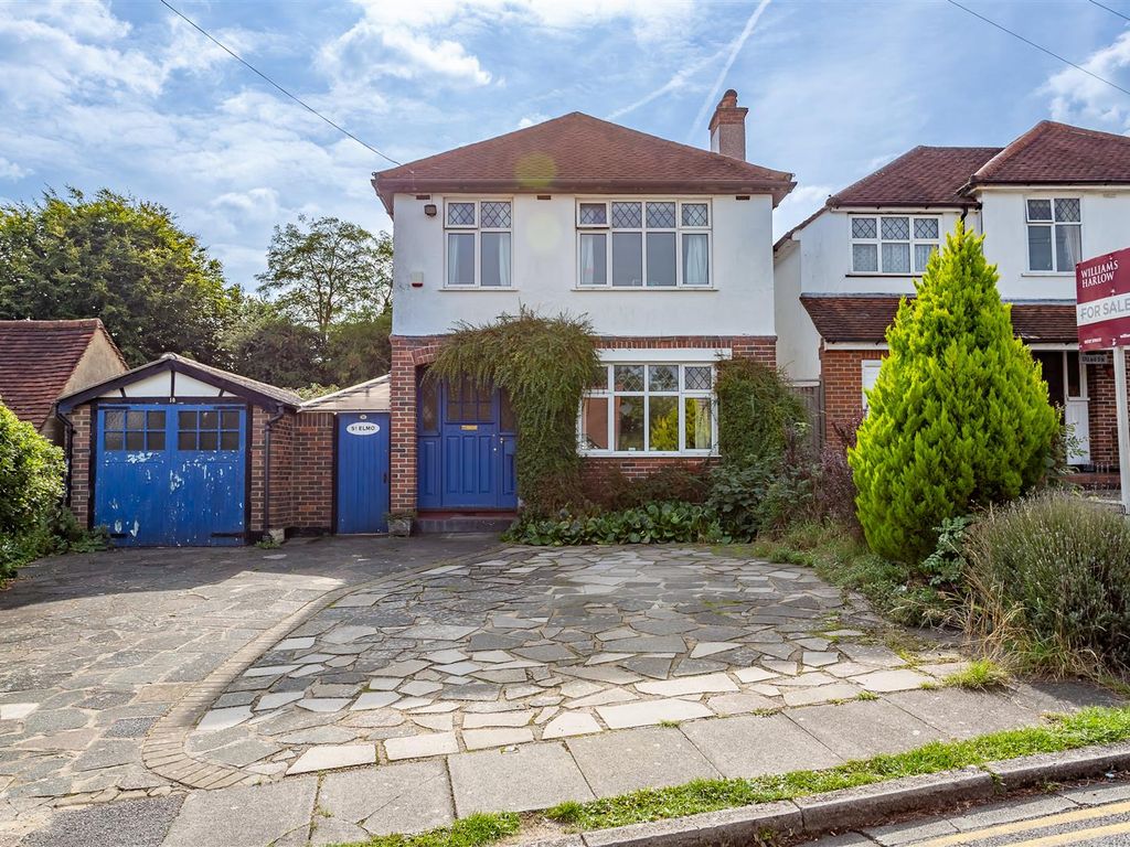 3 bed detached house for sale in Sandersfield Gardens, Banstead SM7