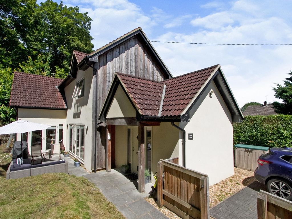 3 bed detached house for sale in Tidworth Road, Allington, Salisbury