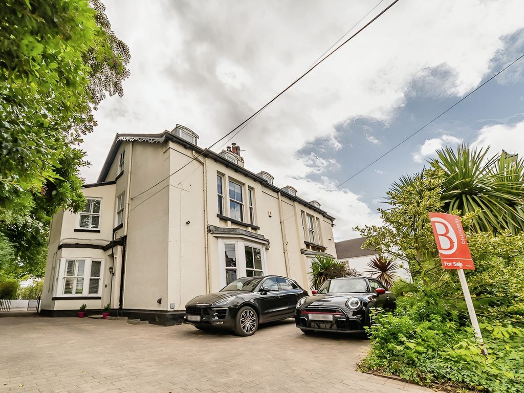 5 bed end terrace house for sale in Regent Square, Doncaster DN1 Zoopla