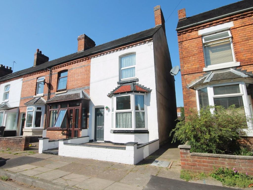 2 bed end terrace house for sale in Park Street, Tamworth B79, £160,000