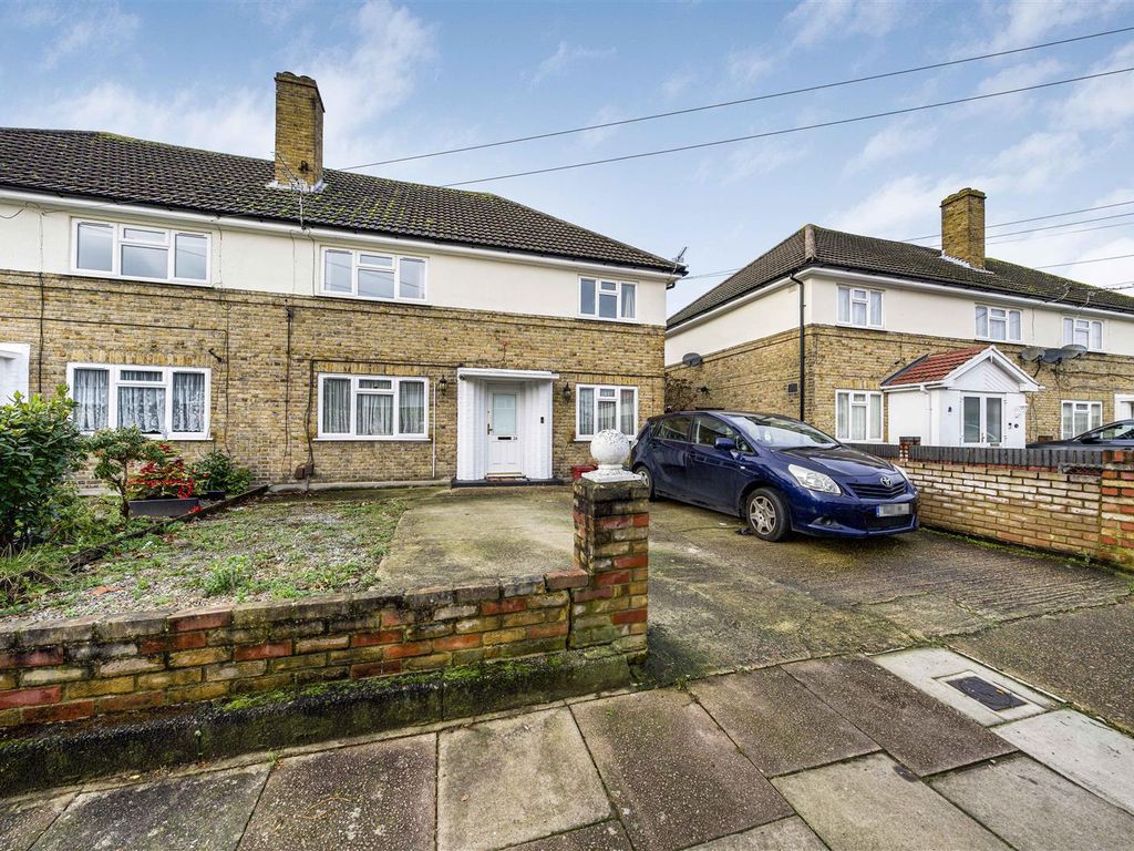2 bed for sale in Wheatley Road, Isleworth TW7, £395,000