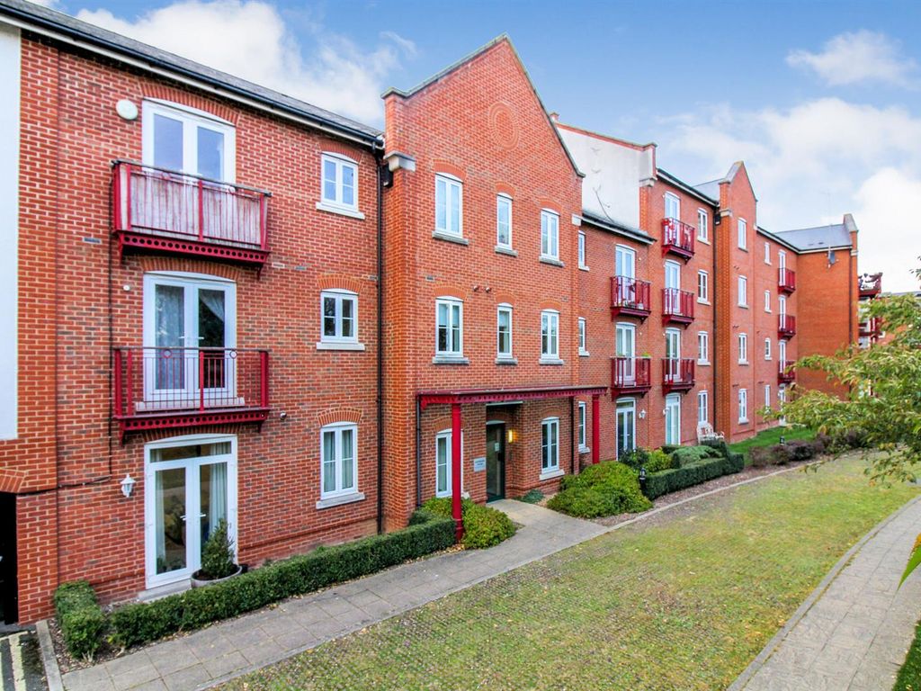 1 bed flat for sale in Coxhill Way, Aylesbury HP21 Zoopla