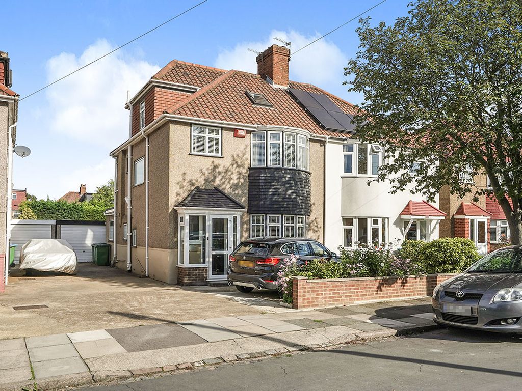4 bed semidetached house for sale in Harraden Road, London SE3 Zoopla