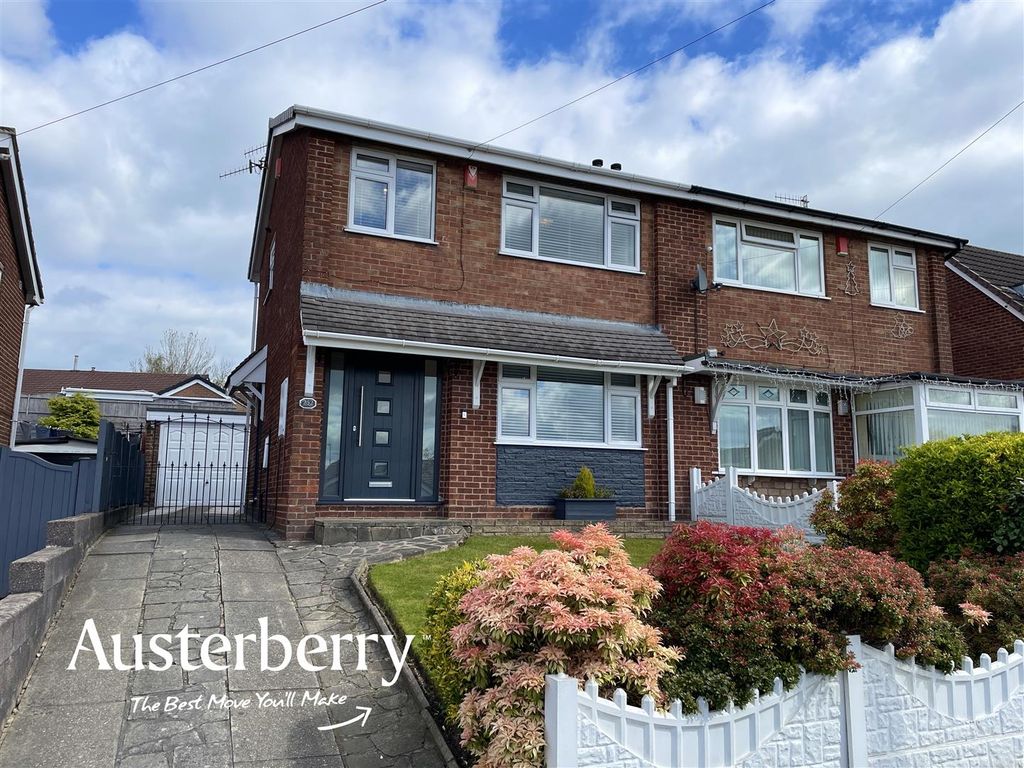 3 bed semidetached house for sale in Bambury Street, Adderley Green