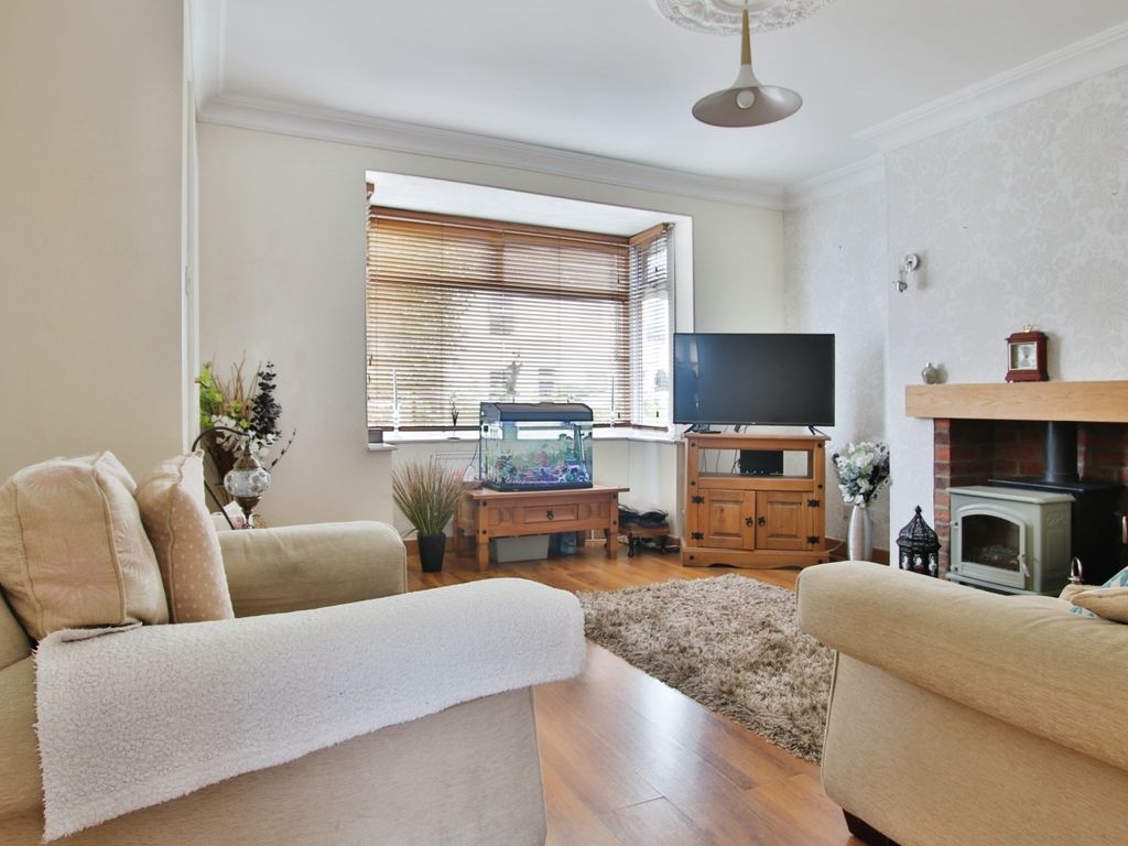 3 bed terraced house for sale in Street, Cottingham HU16, £170,000 Zoopla