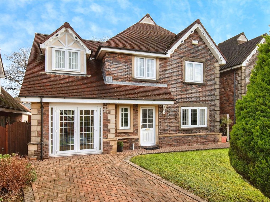 5 bed detached house for sale in Coed Y Cadno, Cwmgwili, Ammanford