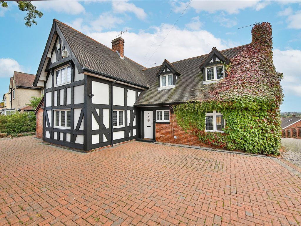 4 bed detached house for sale in Boythorpe Road, Chesterfield S40, £550,000 Zoopla