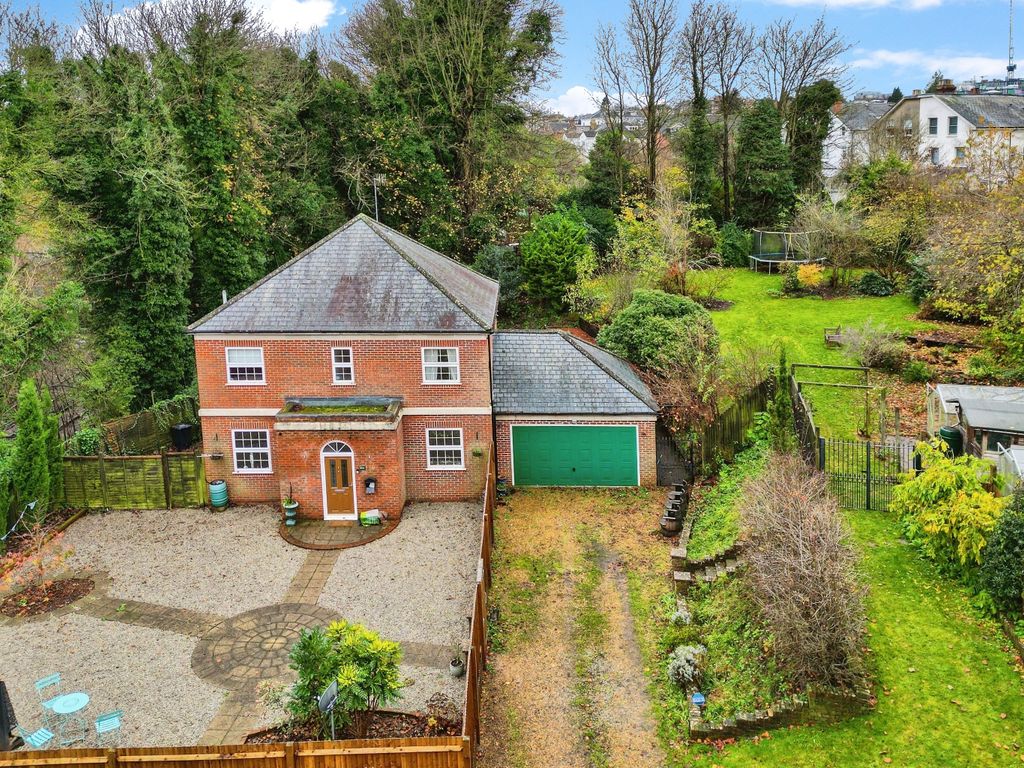 4 bed detached house for sale in Upper Grosvenor Road, Tunbridge Wells