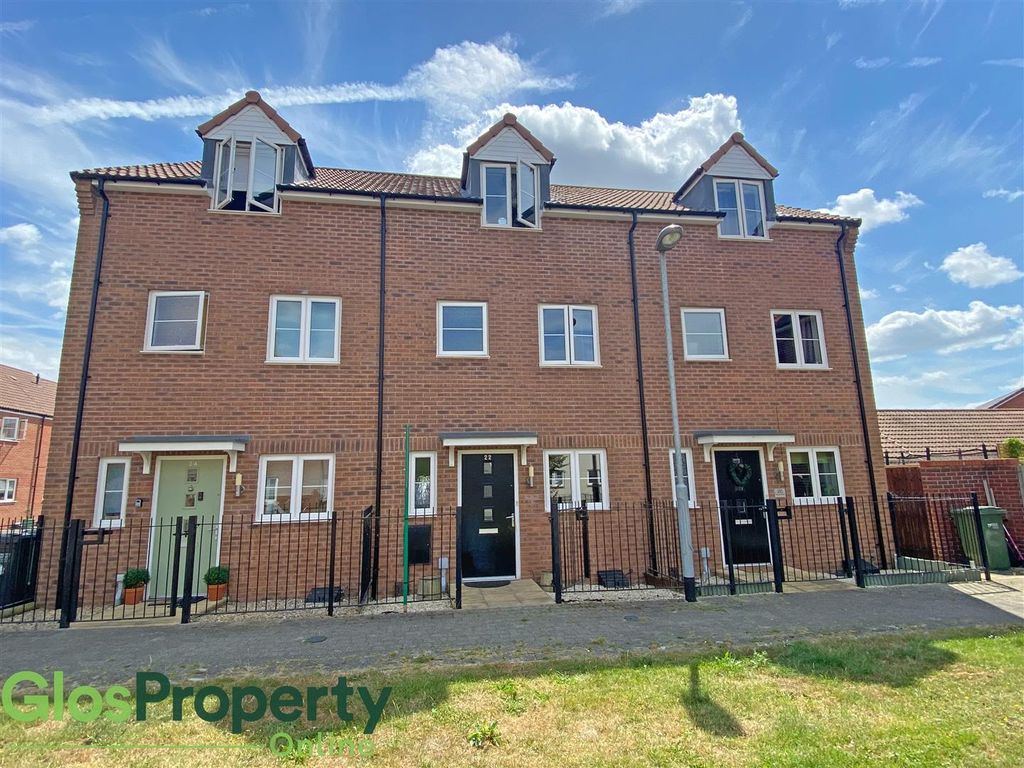 4 bed town house for sale in Acorn Way, Hardwicke, Gloucester GL2 Zoopla