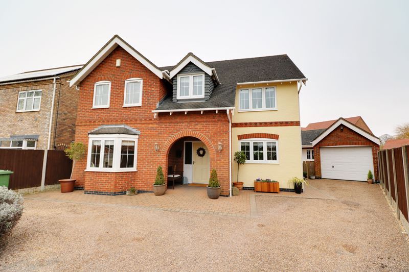 4 bed detached house for sale in Isle Close, Crowle, Scunthorpe DN17 Zoopla