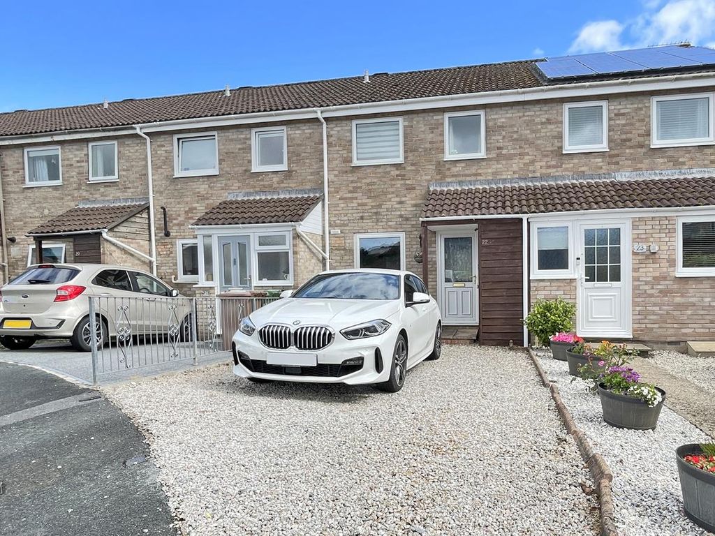 3 bed terraced house for sale in Westcott Close, Plymouth PL6, £230,000