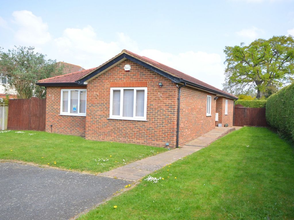 3 bed detached bungalow for sale in Chessington Road, West Ewell