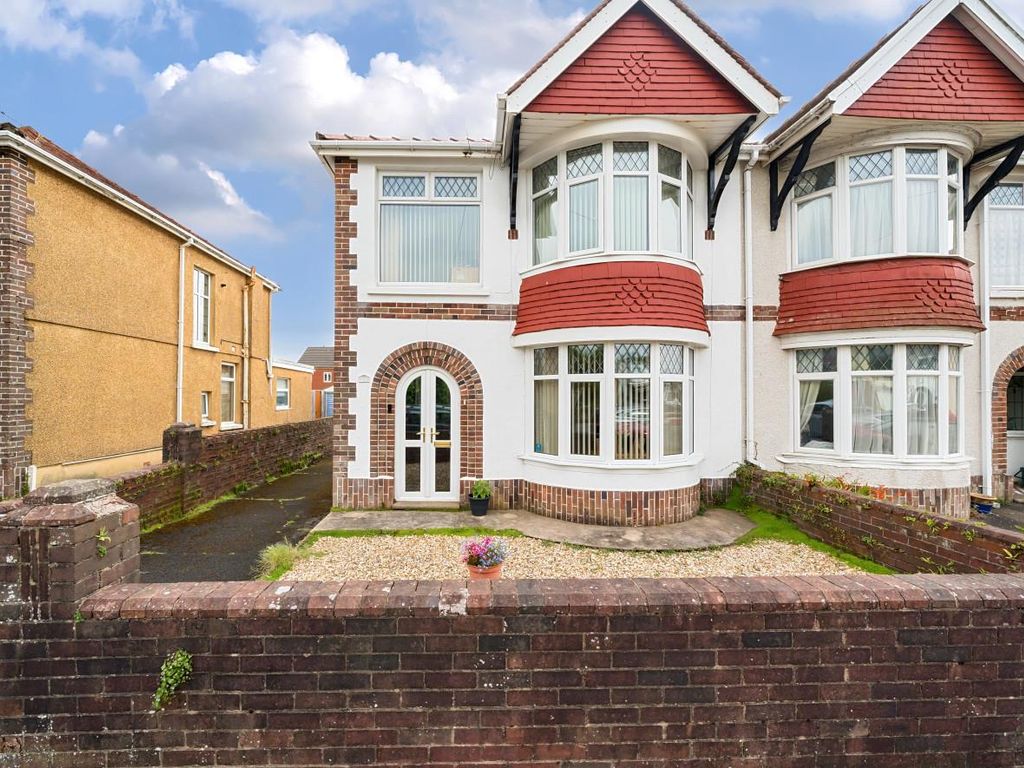 3 bed semidetached house for sale in Denham Avenue, Llanelli SA15, £