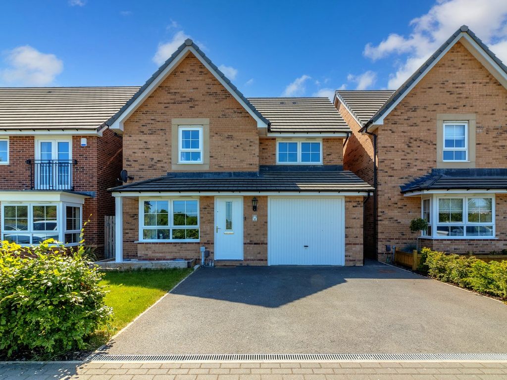 3 bed detached house for sale in Millers View, Barugh Green, Barnsley