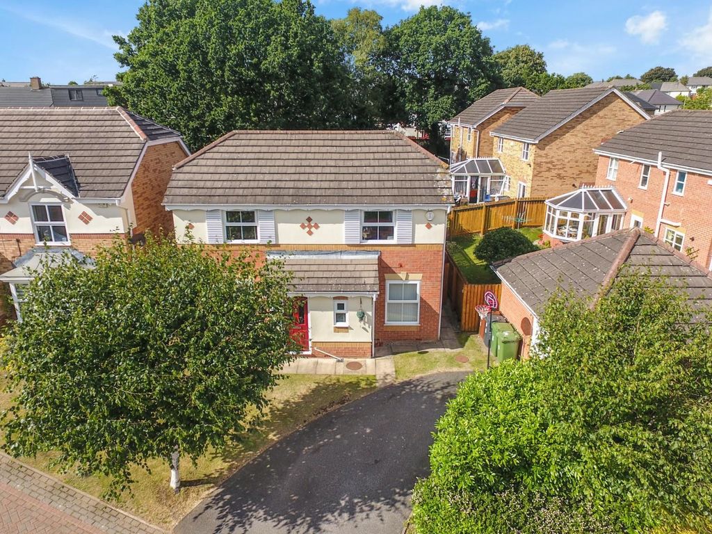 3 bed detached house for sale in Tall Trees, Alwoodley, Leeds LS17 Zoopla