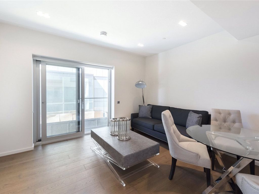 Columbia Gardens, Lillie Square, London SW6  