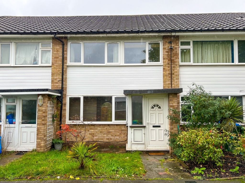 3 bed terraced house for sale in Bedster Gardens, West Molesey KT8, £
