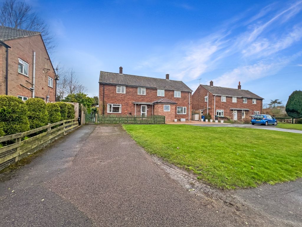 3 bed semidetached house for sale in Bush Close, Comberton, Cambridge CB23, £350,000 Zoopla