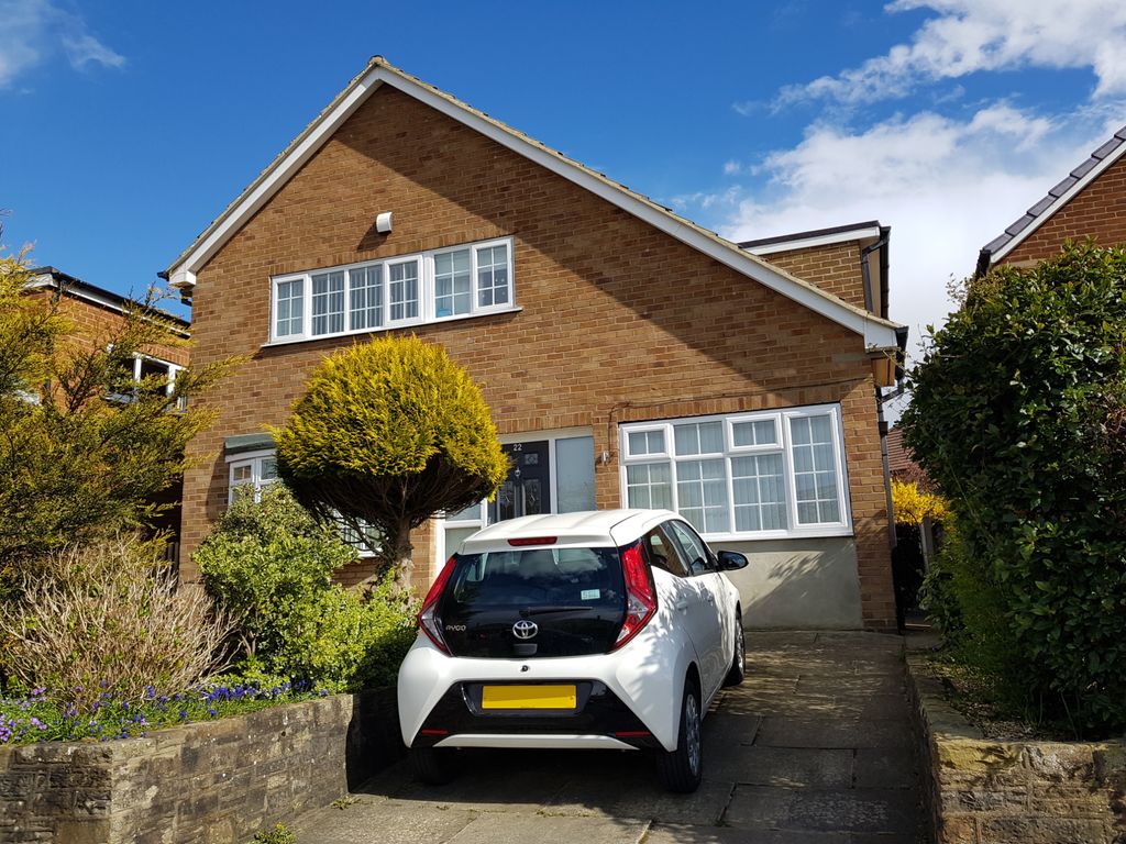 4 bed detached house for sale in Kirkwood Avenue, Cookridge, Leeds LS16