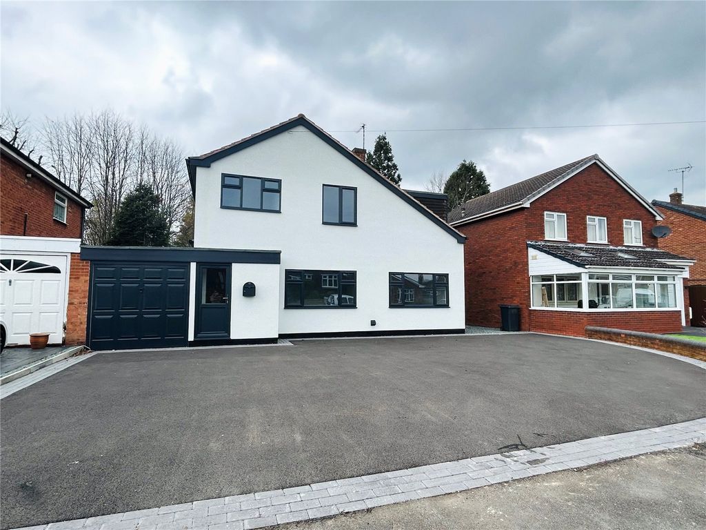 4 bed detached house for sale in Croft Road, Atherstone CV9 Zoopla