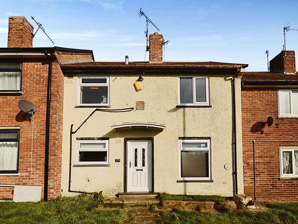 3 bed town house for sale in Lowedges Crescent, Lowedges, Sheffield S8