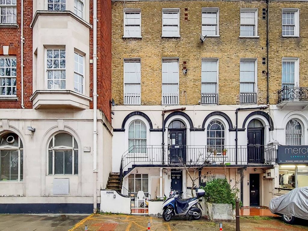 2 bed flat for sale in Edgware Road, London W2, £445,000 Zoopla