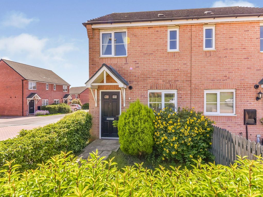 2 bed semidetached house for sale in Brockington Road, Melton Mowbray