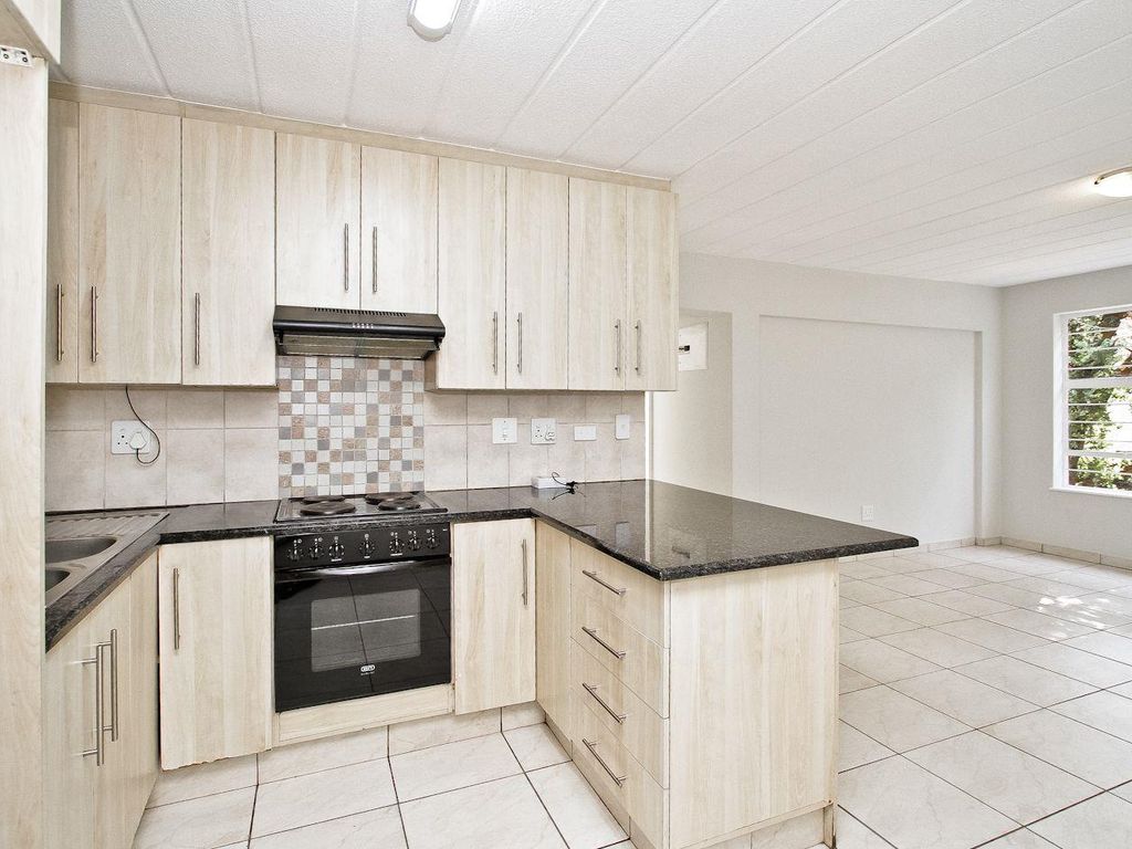 2 bed town house for sale in Bedford Gardens, Bedfordview, South Africa