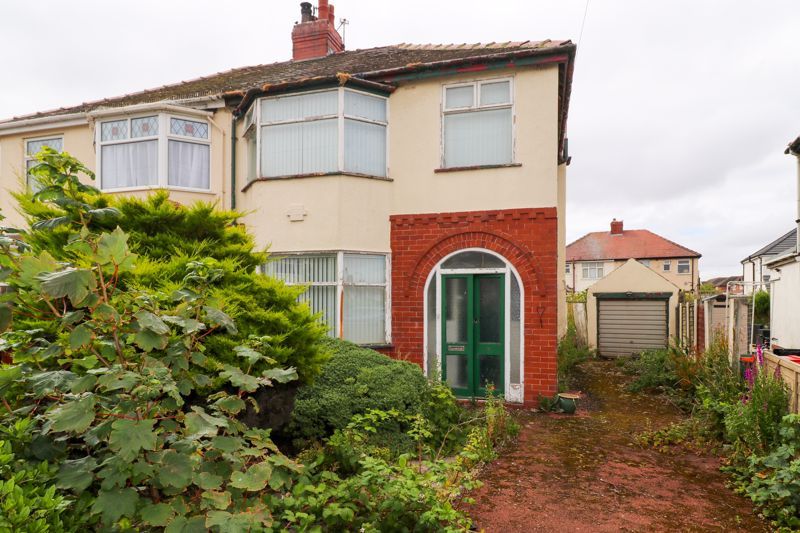3 bed semidetached house for sale in Carr Gate, ThorntonCleveleys FY5