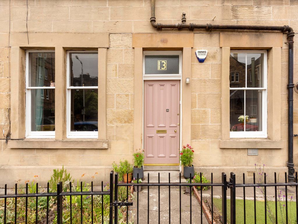 13 Cathcart Place Edinburgh EH11